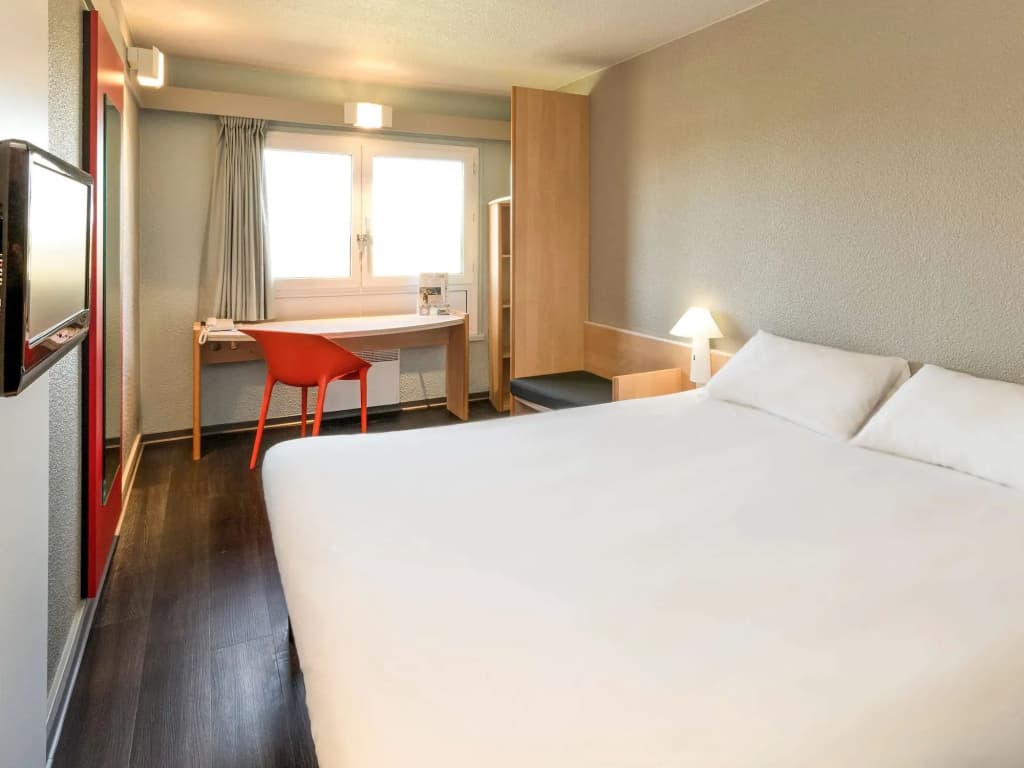 ibis Saint Dizier - Miniature 6
