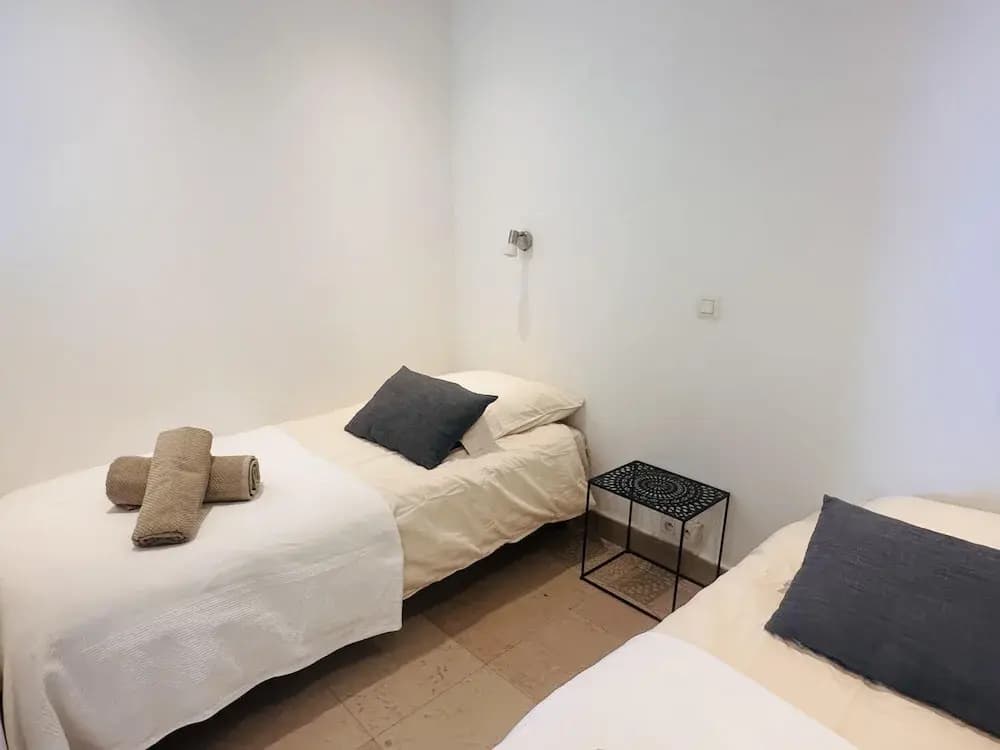 One Bedroom Apartment With a sea View Right by the Croisette Beaches and the Center of Cannes - 2287 - Photo 4