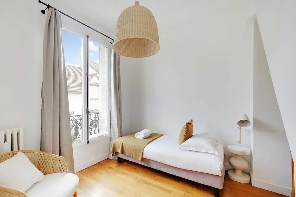 House With Garden - 4br-7p- Asnieres-sur-seine - Photo 3
