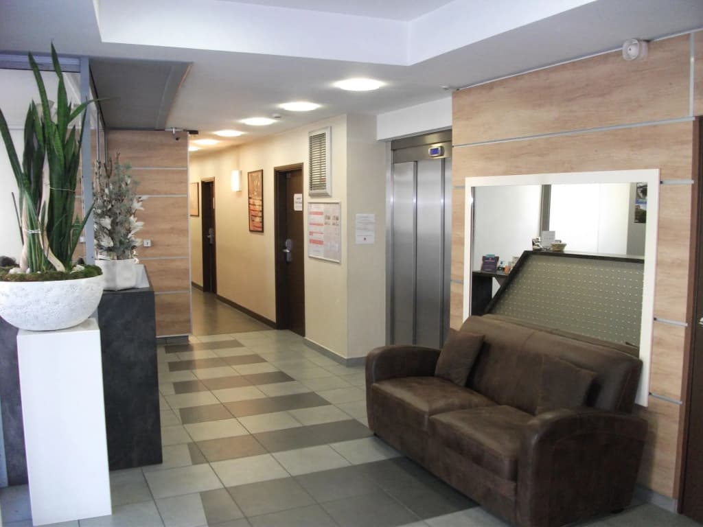 Séjours & Affaires Angers Atrium - Photo 2