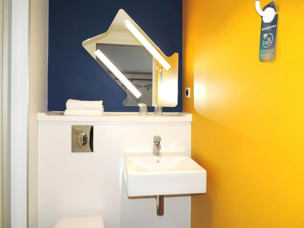 ibis budget Amiens Centre Gare - Miniature 7