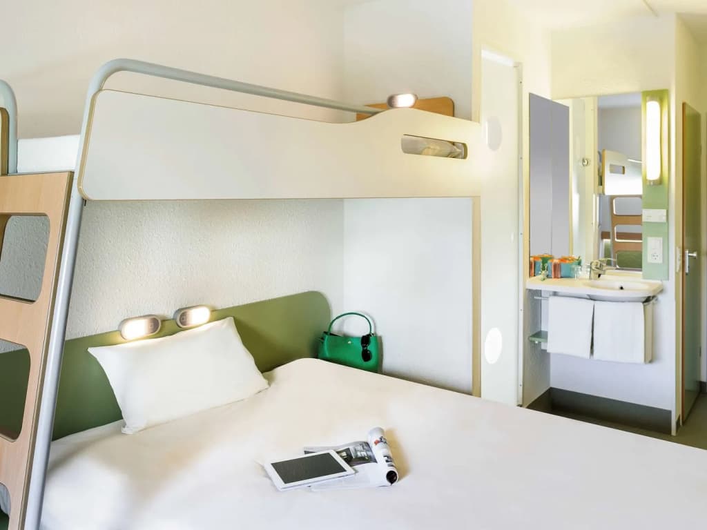 ibis budget Ajaccio - Photo 4