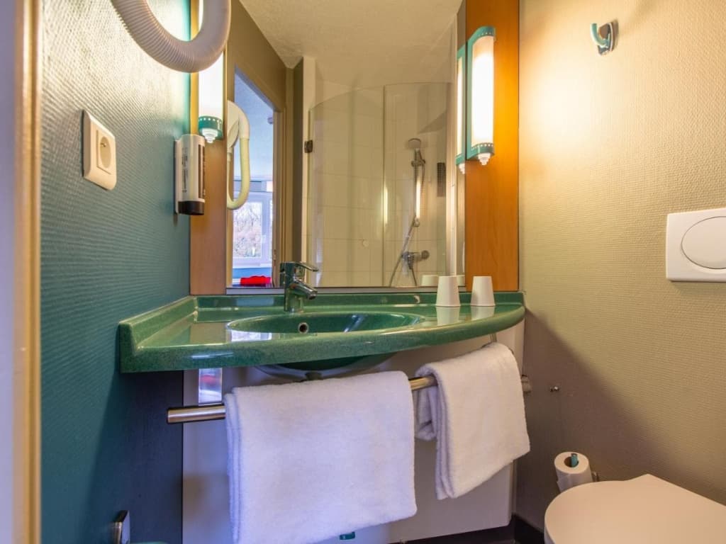 B&B Hotel Orléans Saran - Miniature 7