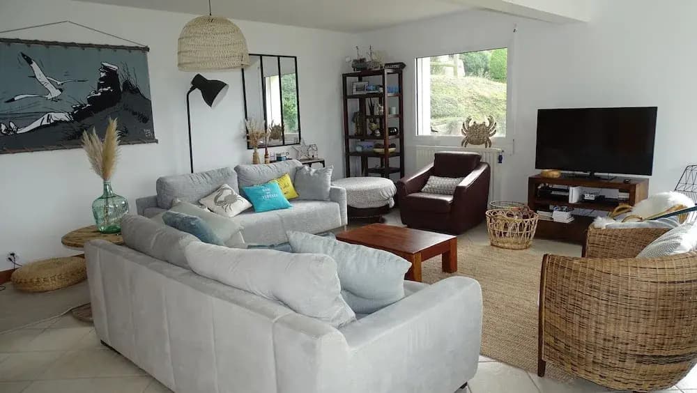 Holiday Home in Terenez With Stunning Sea View - Photo 1