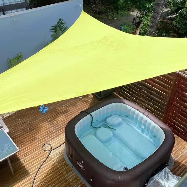 Maison de 3 chambres avec jacuzzi terrasse et wifi a Saint Louis - Miniature 8