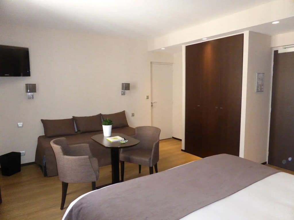 Hotel De Diane - Miniature 5