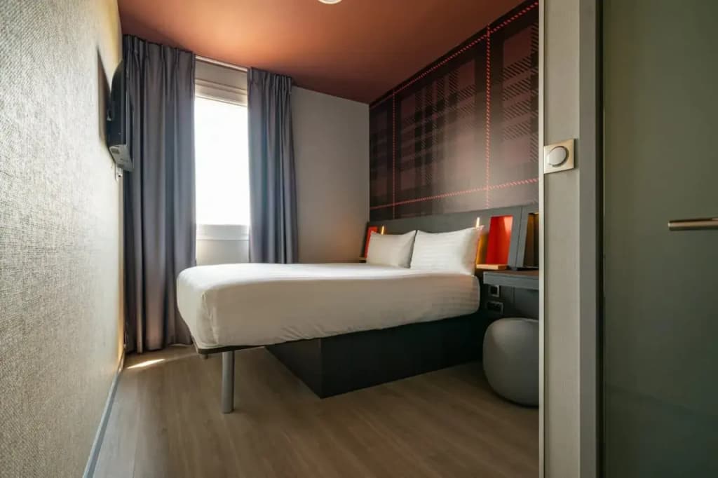 easyHotel Paris Charles de Gaulle - Miniature 6