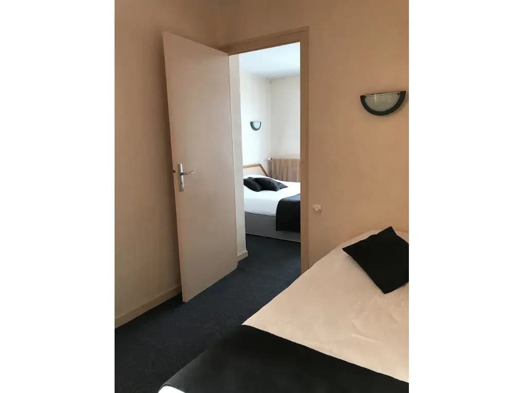 Hotel Evian Express - Photo 4