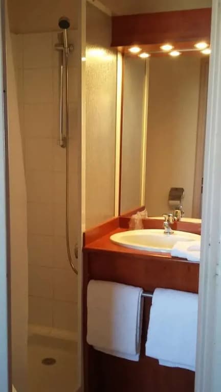 ibis budget Chilly Mazarin Les Champarts - Miniature 8