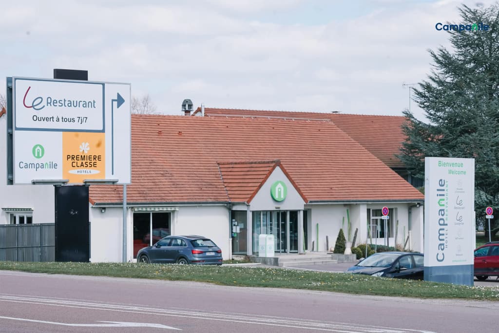 Campanile Troyes Sud - Buchères - Photo 1