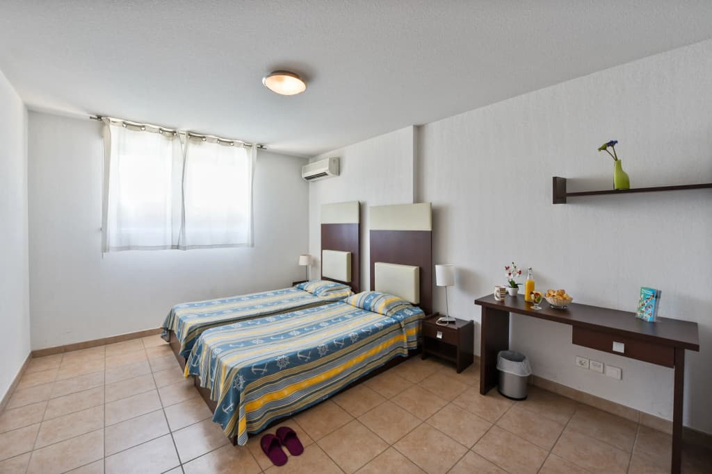 Comfort Aparthotel Six-Fours - Photo 2