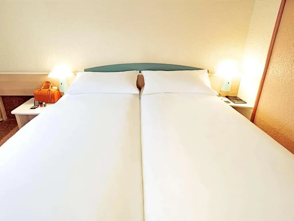ibis Autun - Photo 4