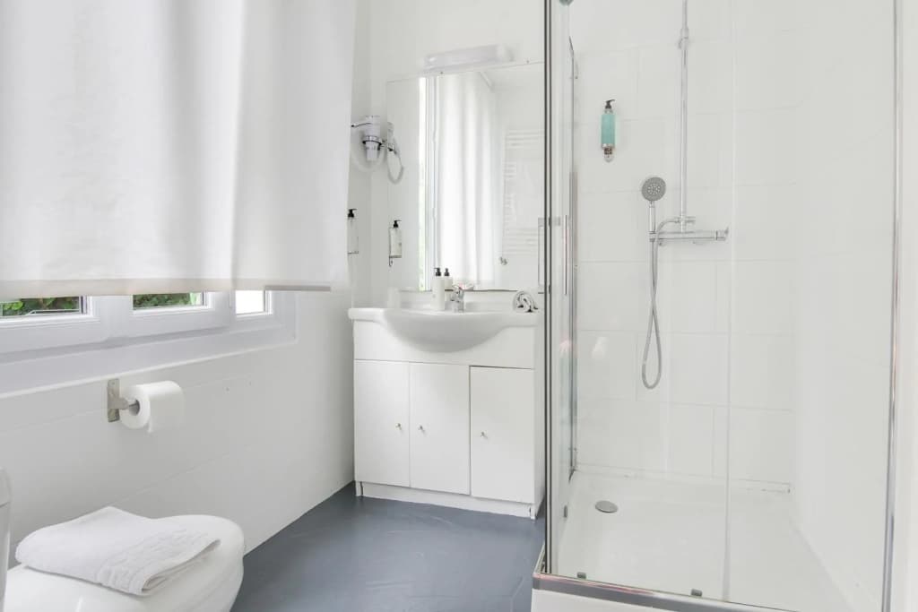 Mermoz Paris Le Bourget Hotel - Miniature 8