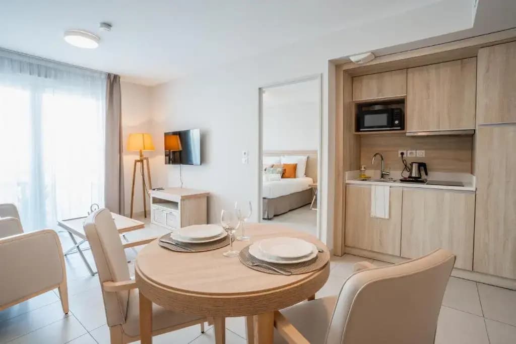 Quality Aparthotel Nice - Miniature 8