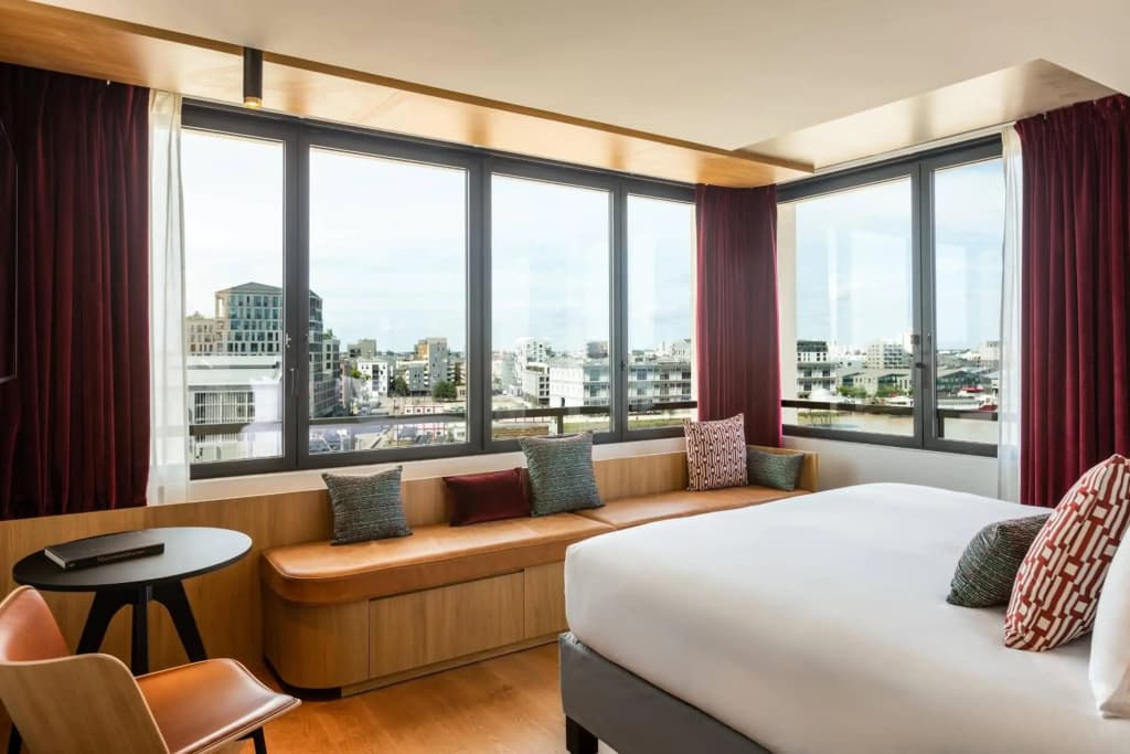 Renaissance Bordeaux Hotel - Photo 3