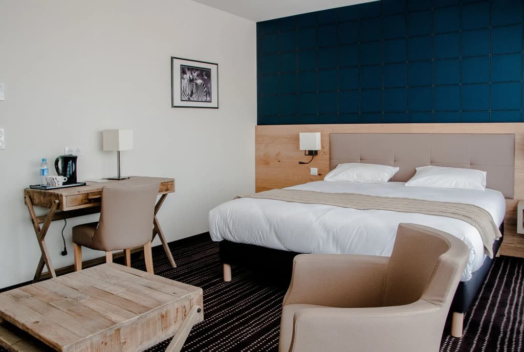 Brit Hotel Le Lodge - Miniature 6