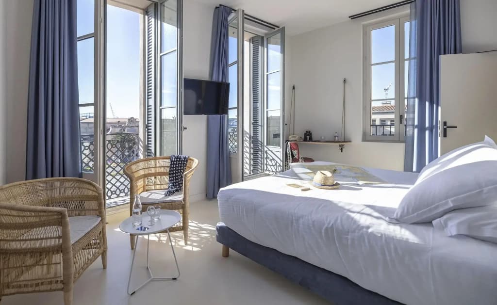 Hôtel L'Eautel Toulon Port - Photo 4