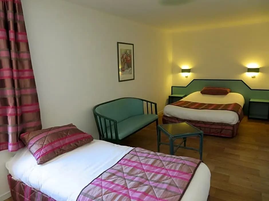 Le Relais de Voisins - Photo 1