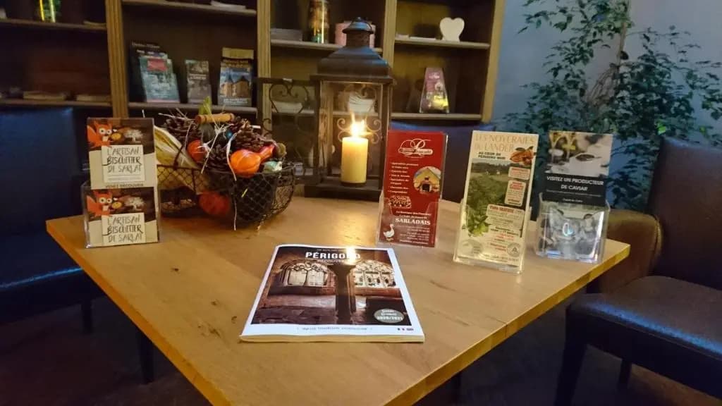 Hotel Le Mas Del Pechs - Miniature 7