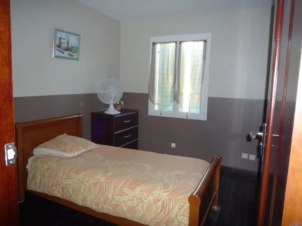 Manura - Miniature 3