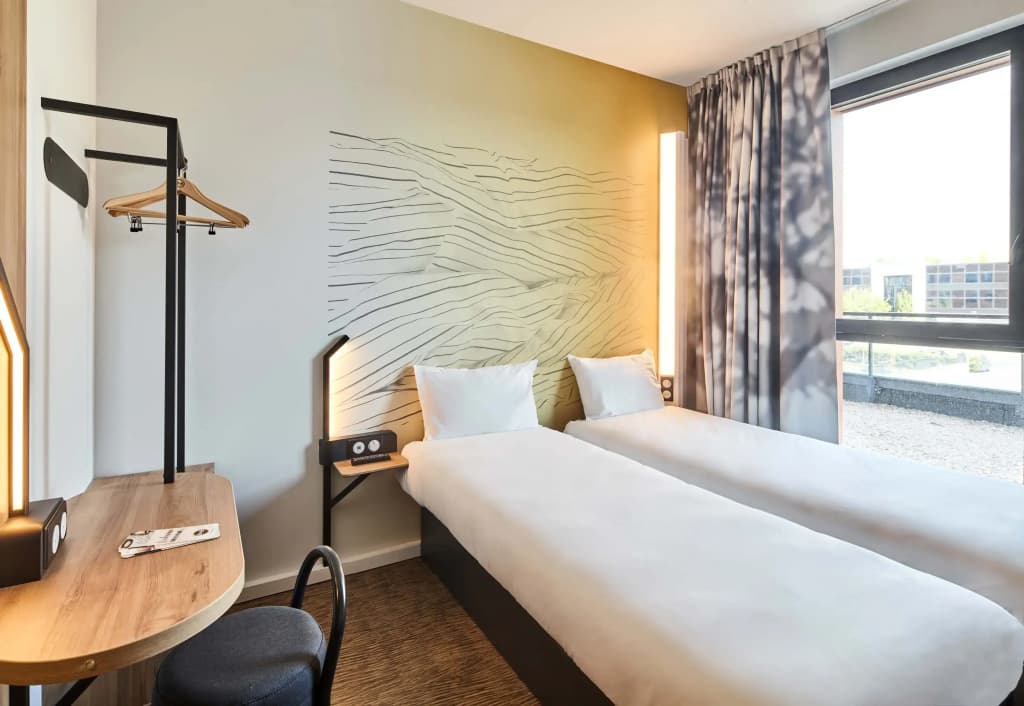 B&B HOTEL Argenteuil - Miniature 7