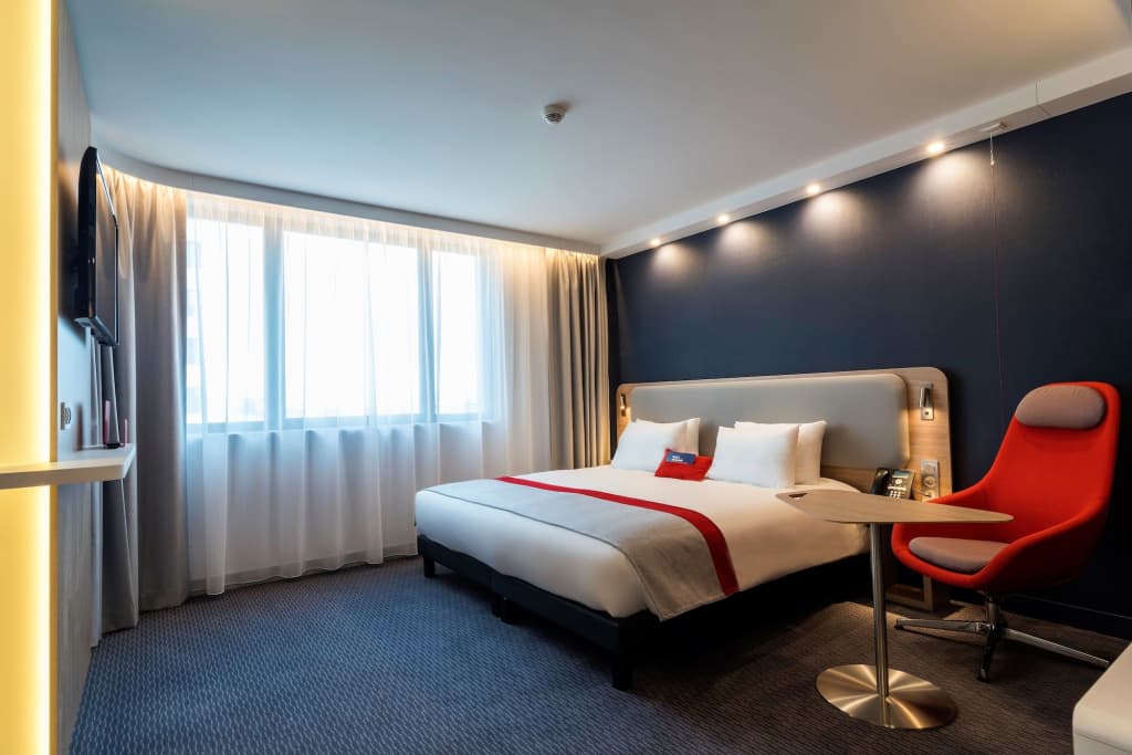 Holiday Inn Express Paris - CDG Airport by IHG - Miniature 7