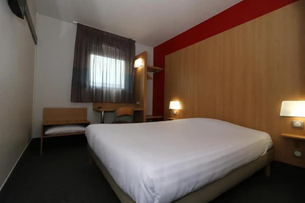 B&B HOTEL Clermont-Ferrand Aubière Sud - Miniature 6