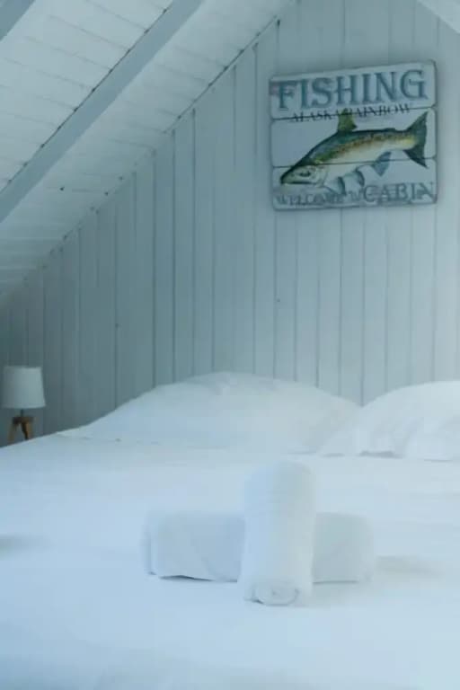 Small Cocoon for 2 by the sea - Miniature 3