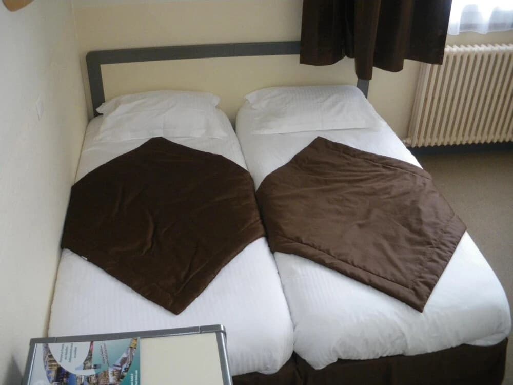 Hotel Continental - Contact Hotel - Photo 5