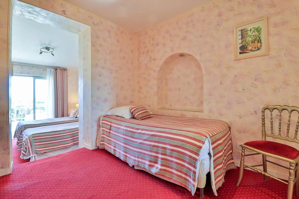 Logis Hotel Le Relais Imperial - Photo 4