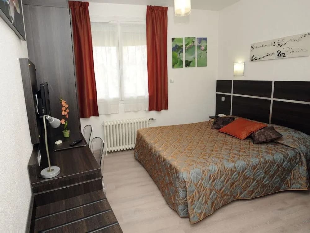 Hotel du Centre - Photo 3
