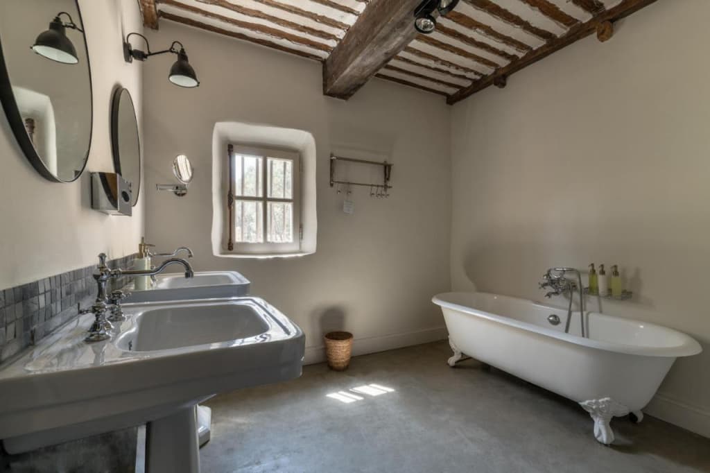 Les Petites Maisons - Hameau des Baux - Photo 3