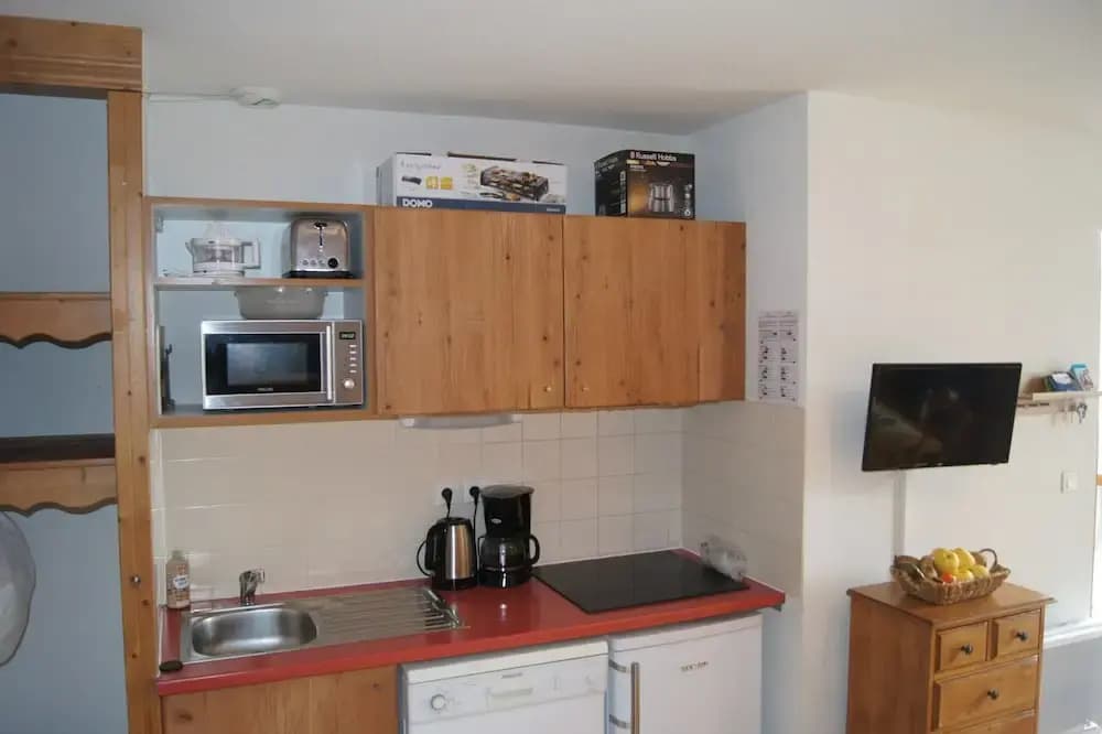 Terraced Apartment in Chamrousse - Miniature 7