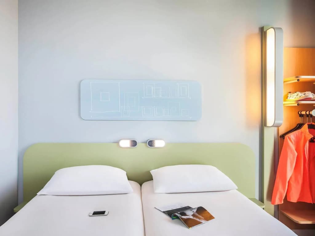 ibis budget Mulhouse Centre Gare - Photo 4