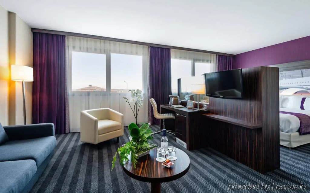 Holiday Inn Toulouse Airport by IHG - Miniature 7