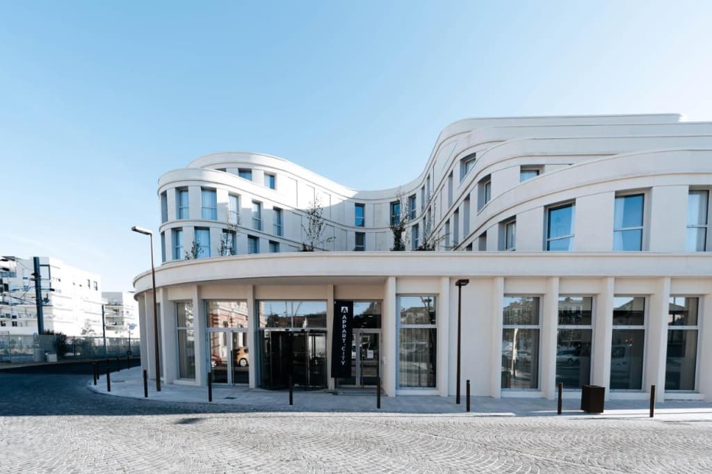 Appart'City Collection Saint Germain en Laye - Photo 1
