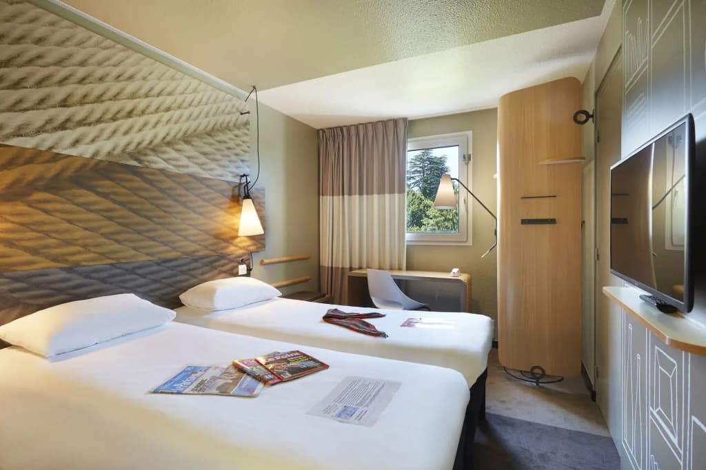 ibis Archamps Porte de Geneve - Miniature 7