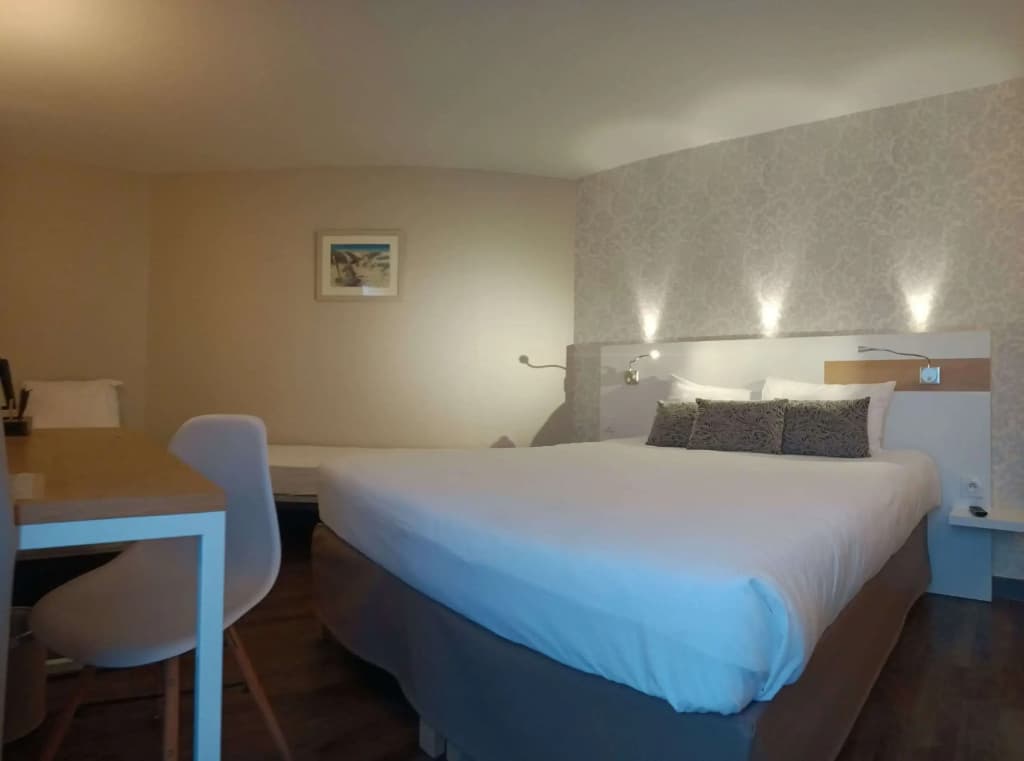 Brit Hotel Les Alizés - Photo 3
