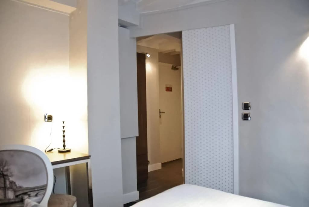 Hotel Grand Coeur Latin - Photo 4