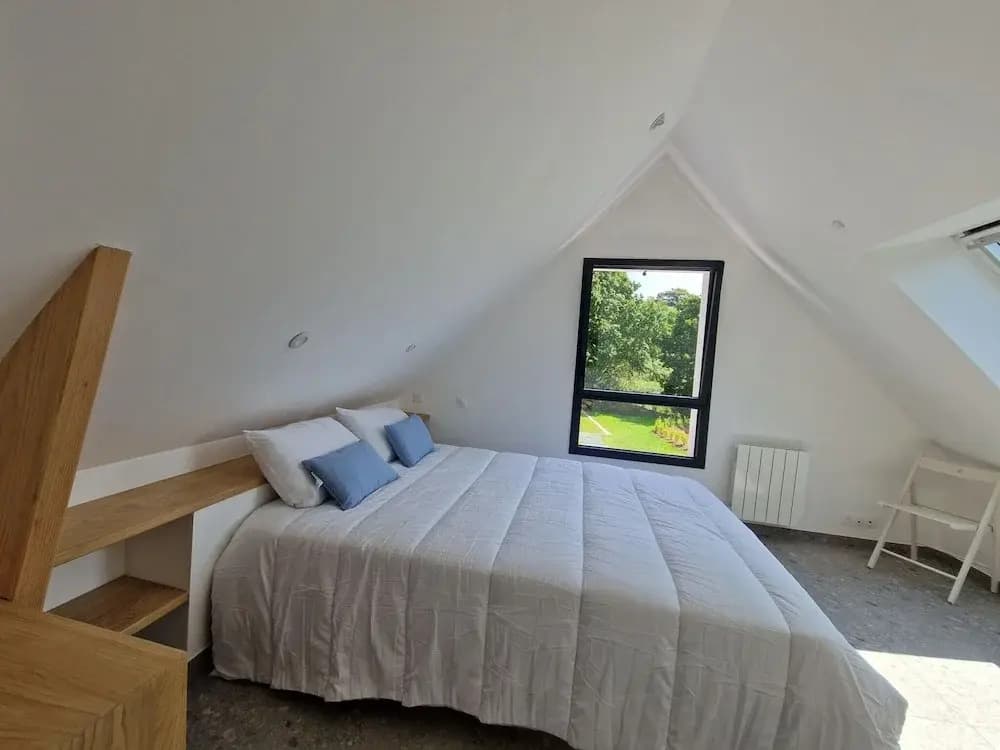 Premium Holiday Home With Charging Station - Miniature 4