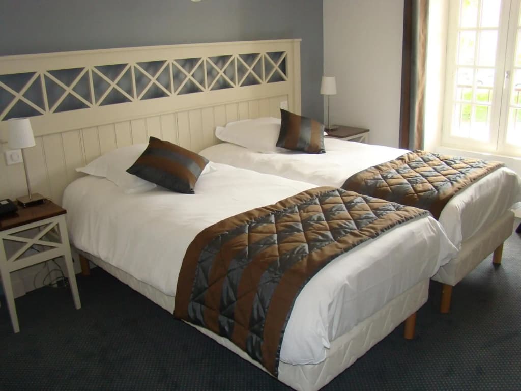 Hotel Le Relais De Broceliande - Miniature 2