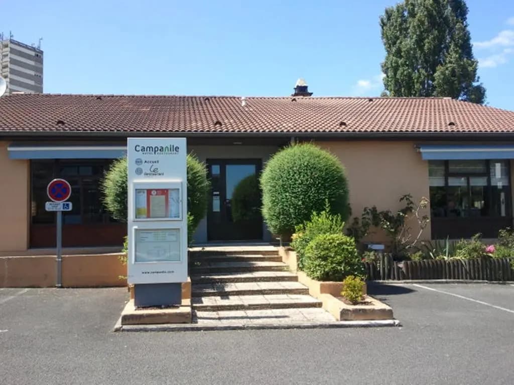 Hotel Campanile Bordeaux Ouest - Le Bouscat - Photo 1