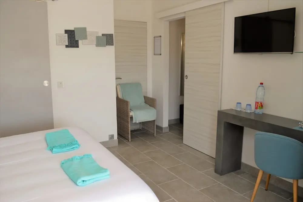Villa La Terre Des Lauriers B&B - Photo 3