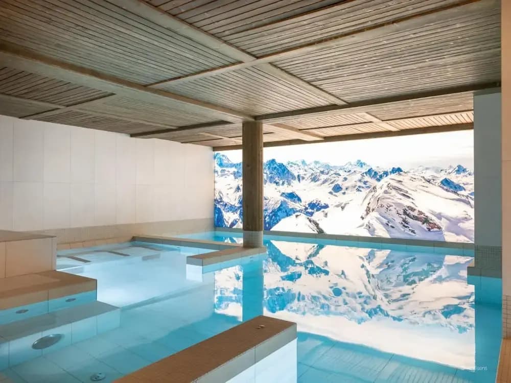 Apartment in Alps With Views - Miniature 8