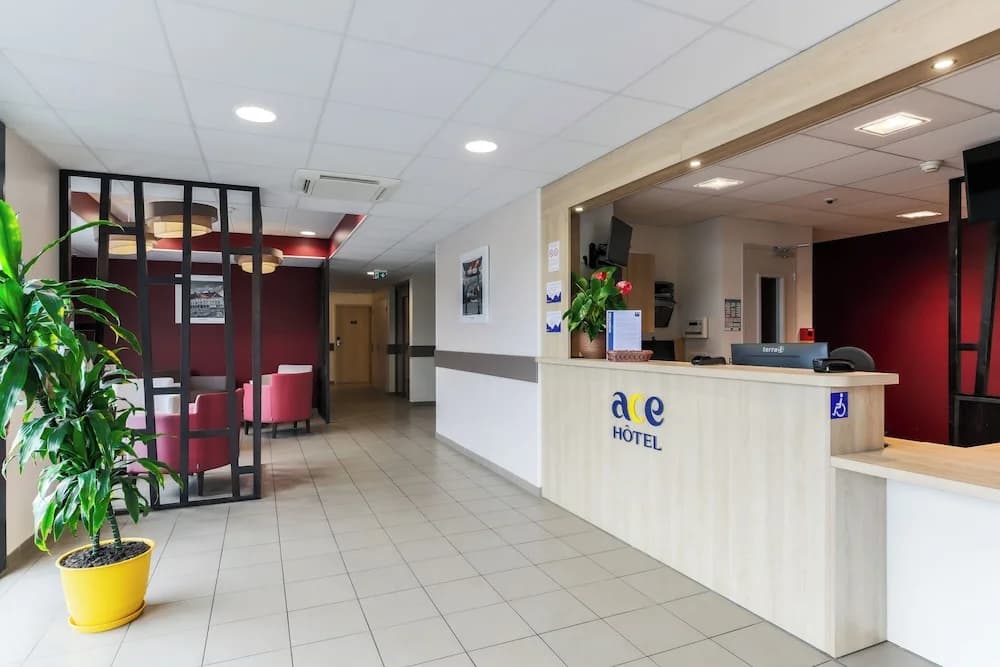 Ace Htel Thionville Porte Du Luxembourg - Photo 1
