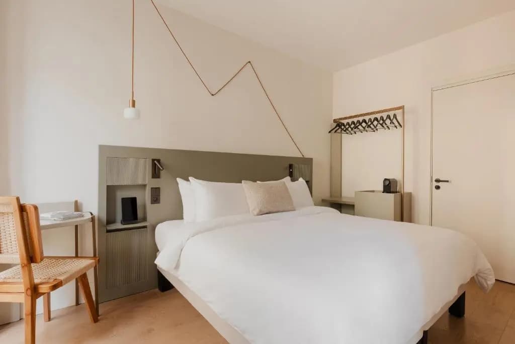 Ikonik Jean Medecin Hotel - Photo 4