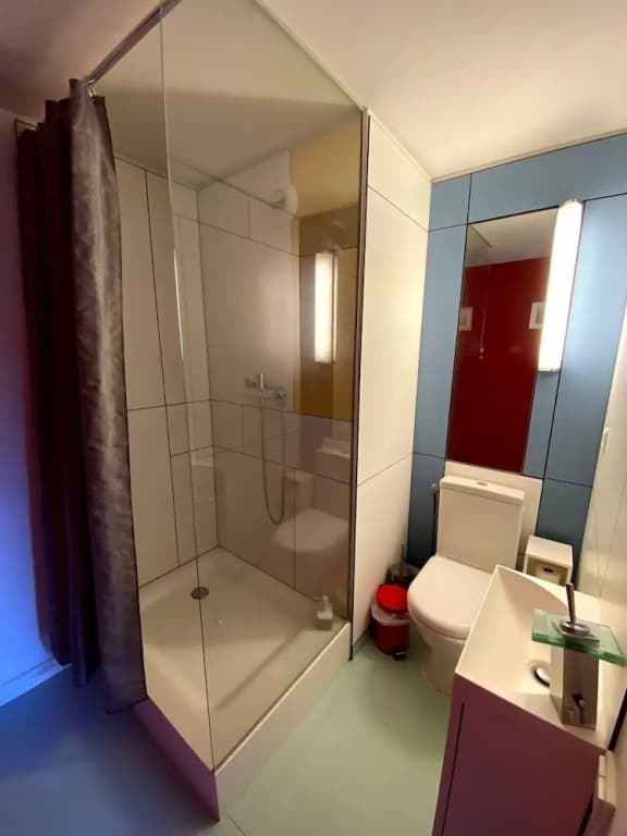 Homestay Le Corbusier 5 ieme Rue - Miniature 8