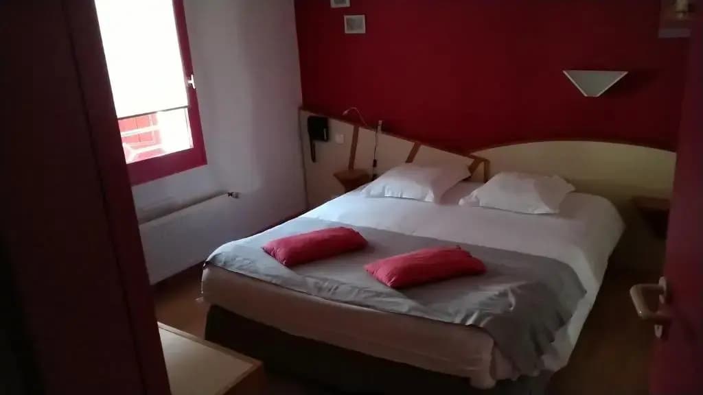 Hôtel Les Vignes Rouges - Photo 5