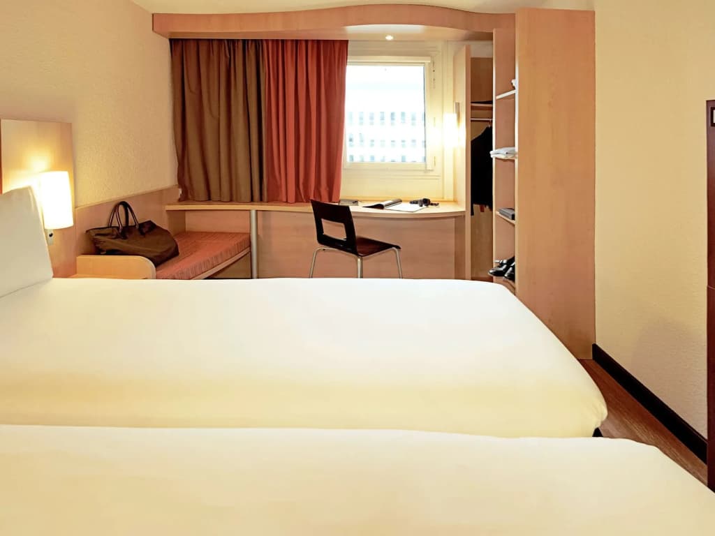 ibis Montbeliard - Photo 3