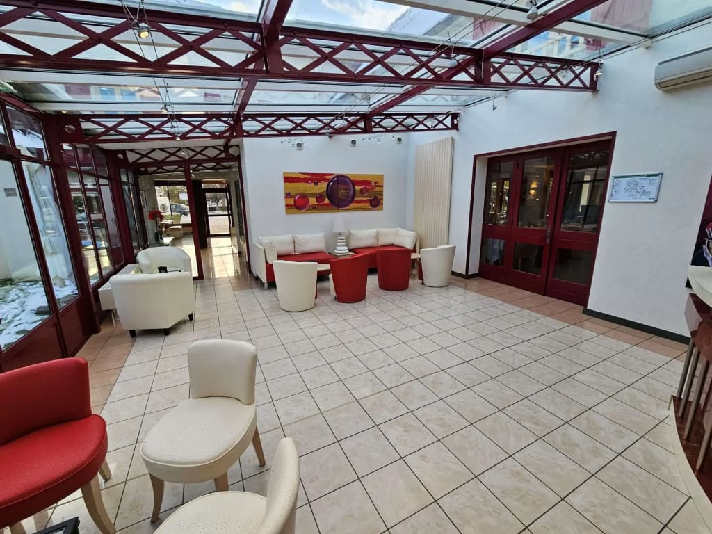 Auberge du Lac, Sure Hotel Collection by Best Western - Photo 2